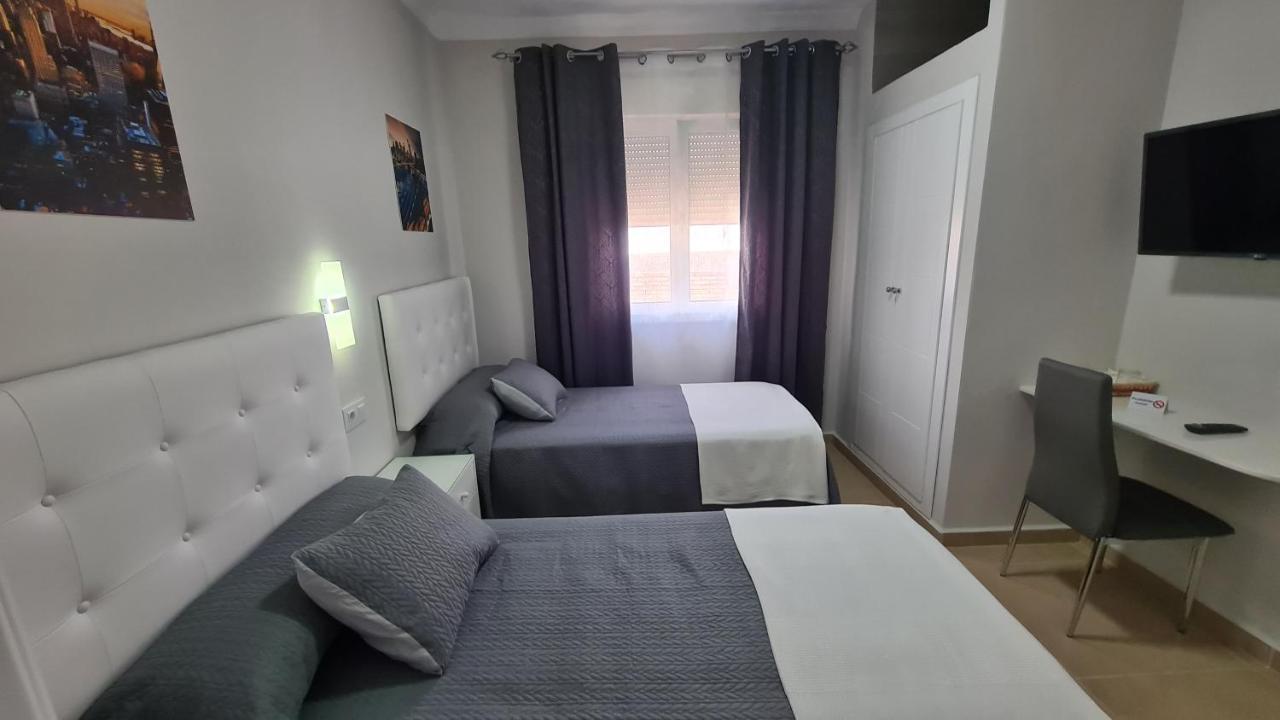 Hostal Malaga Arcos de la Frontera Eksteriør billede